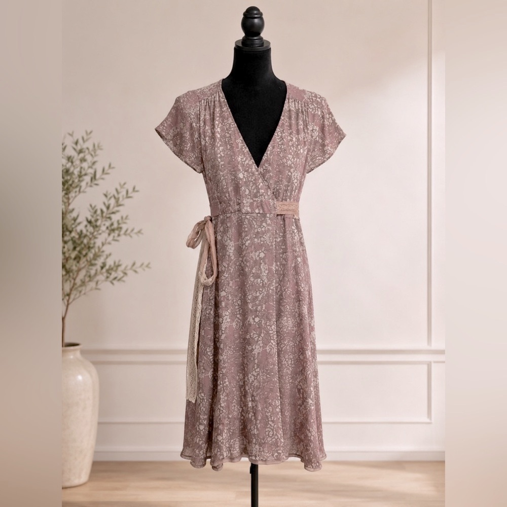Vintage Elie Tahari Silk Wrap dress / Sz: Medium